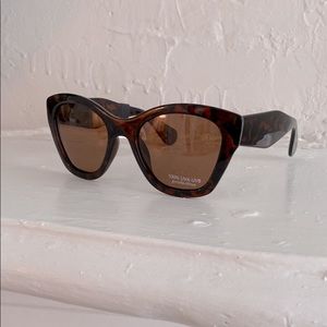 Womens sunglasses tortoise shell